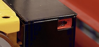The 3D shuttle’s sensors allow for precise, efficient operations