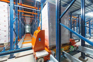 The Automated Pallet Shuttle is a highly beneficial cold-storage solution