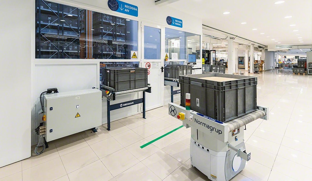 The AMRs in Normagrup’s facility provide flexible yet safe goods movements