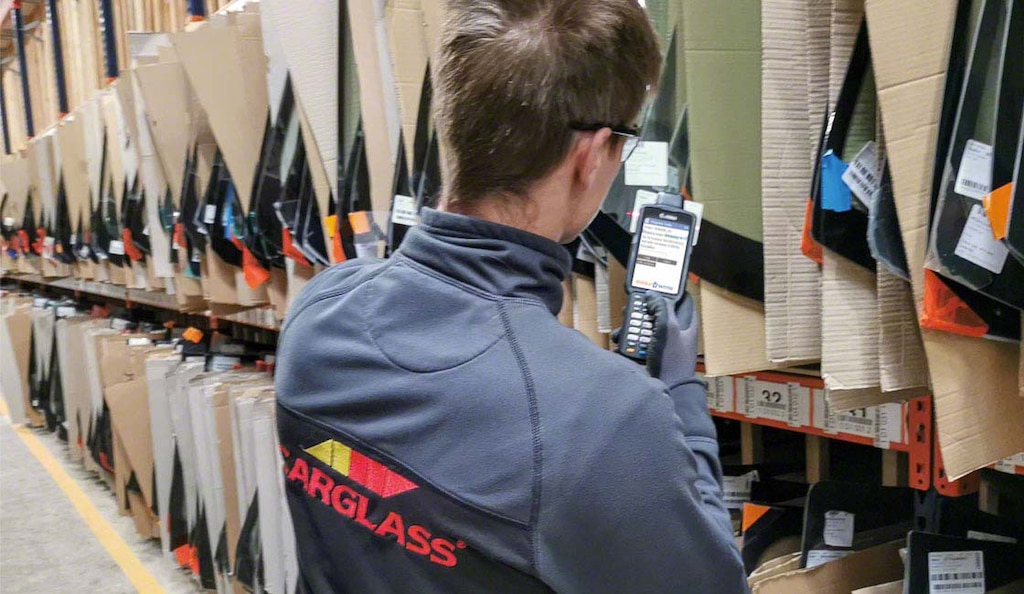 Easy WMS boosts order picking at Carglass’s windscreens warehouse in Slovenia