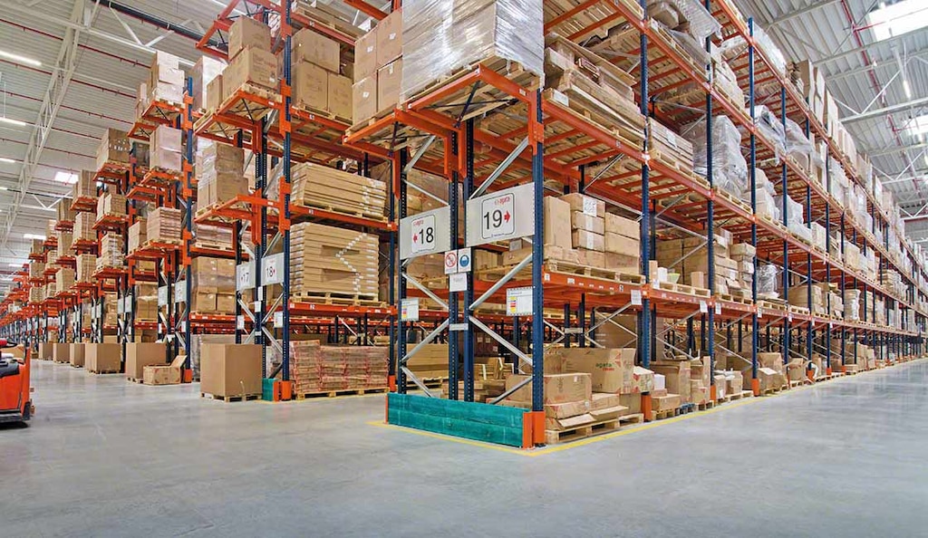 Correct signage in warehouse areas helps maintain order