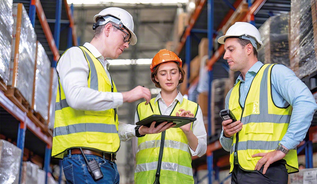 Logistic Tasks Logistics department: Key functions - Mecalux.com