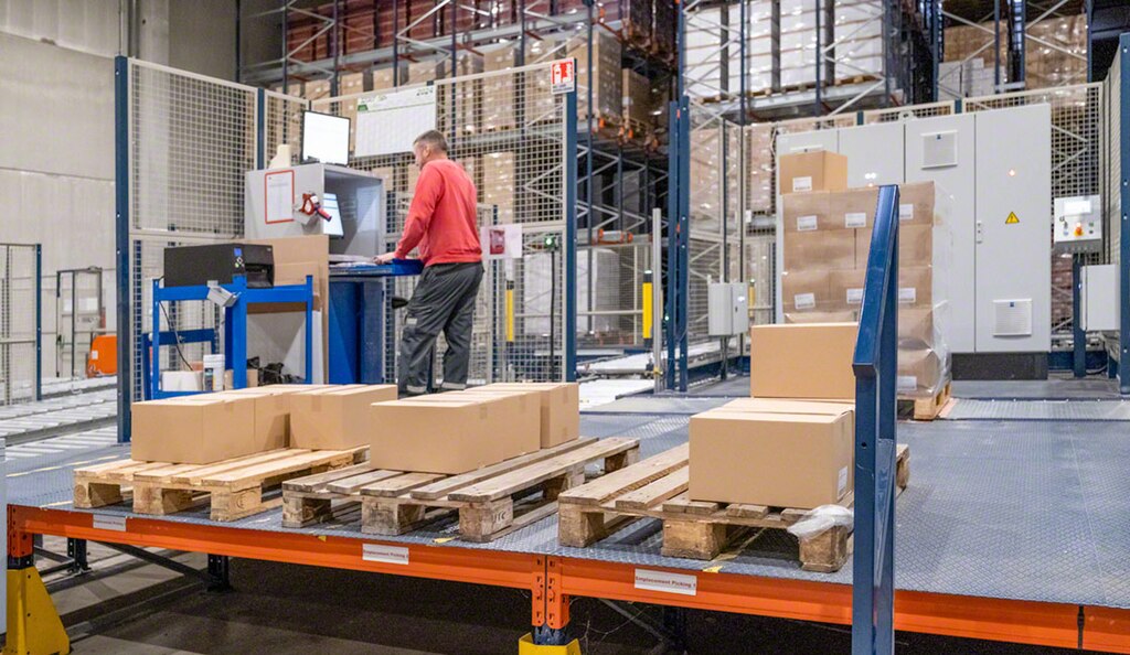 Easy WMS optimises warehouse processes and resources while maximising cost-effectiveness