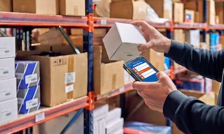 Order picking accuracy: How to improve this metric