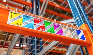 Rack labels play a central role in organising warehouses