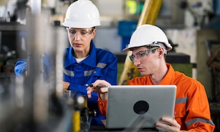 CMMS software tracks and optimises a company’s maintenance operations