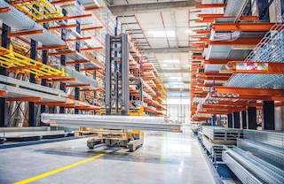 Cantilever racks are perfect for housing multiple types of long and unwieldy loads Cantilever racks are perfect for housing multiple types of long and unwieldy loads