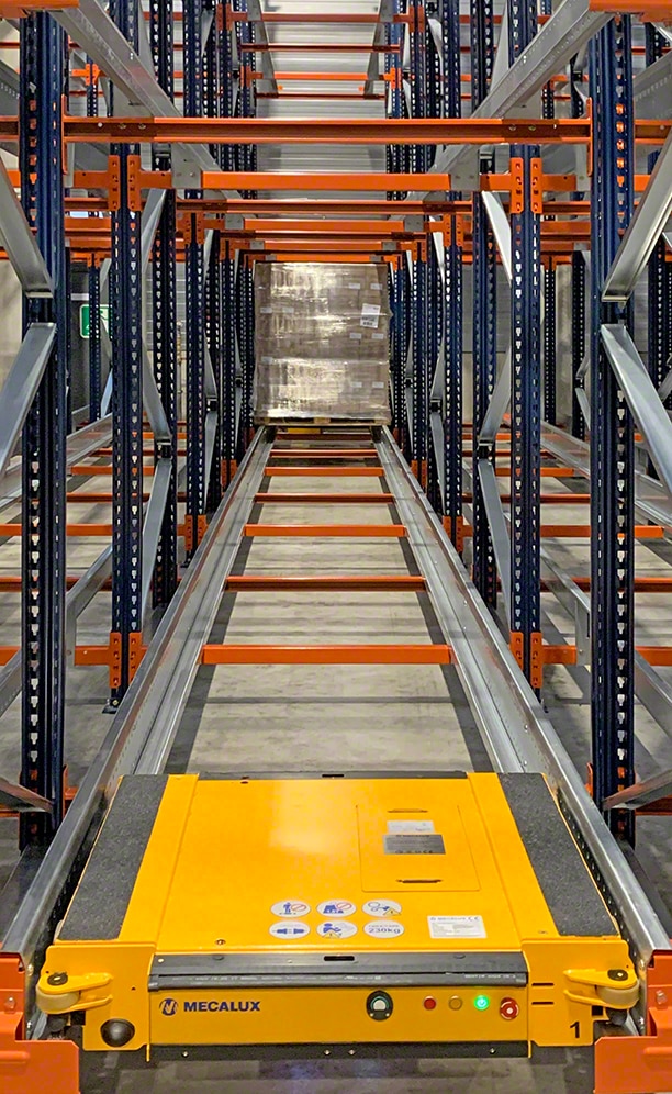 The racking unit takes up 3,767 ft² and can store up to 1,120 pallets