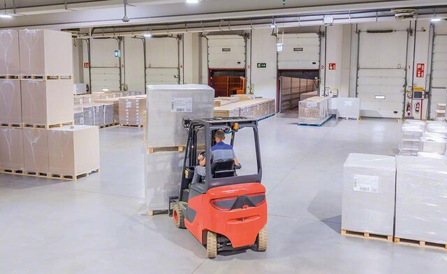 Zacaris’s operators prepare 3,000 online orders a day