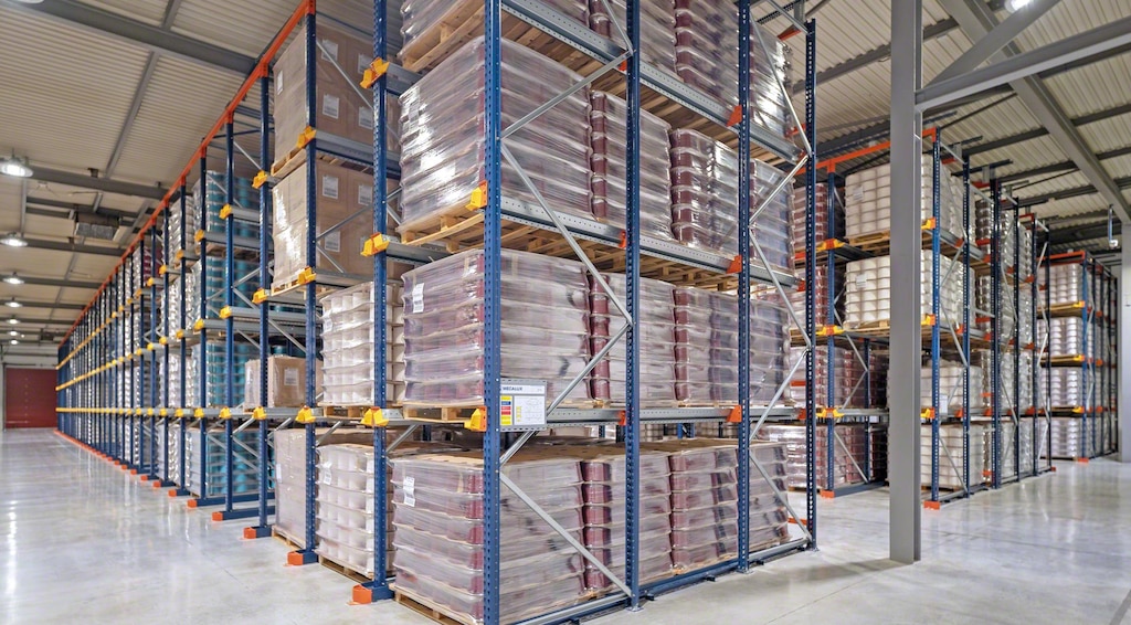 Drive-in/Drive-through Racking System Drive-in/Drive-through Racking System
