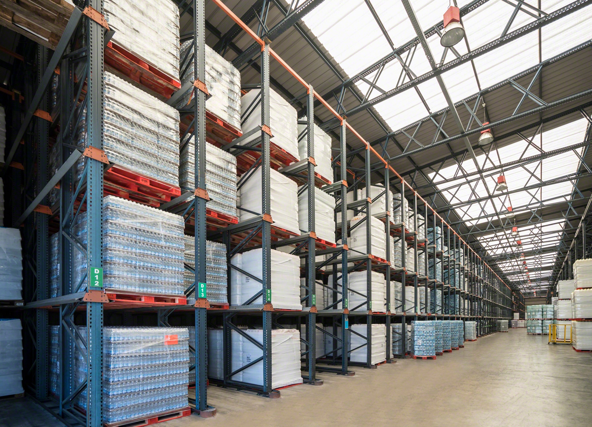 Drive-in racking can support clad-rack warehouses