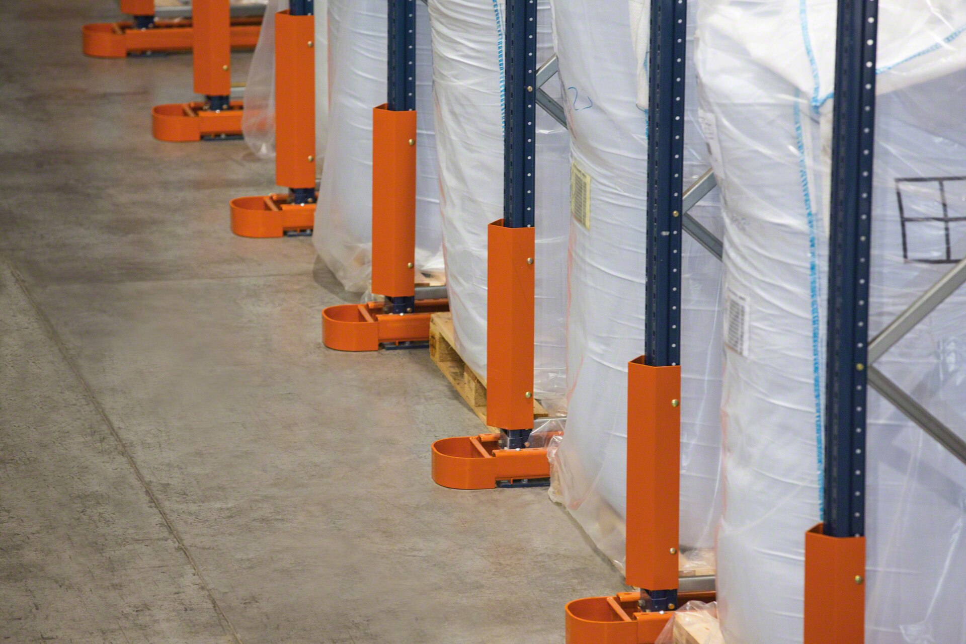 Upright protectors safeguard the structure of the drive-in racking against light impacts