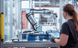 Chirag Shah explains how AI agents can automate and personalise complex tasks