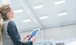 Study on smart lighting in warehouses