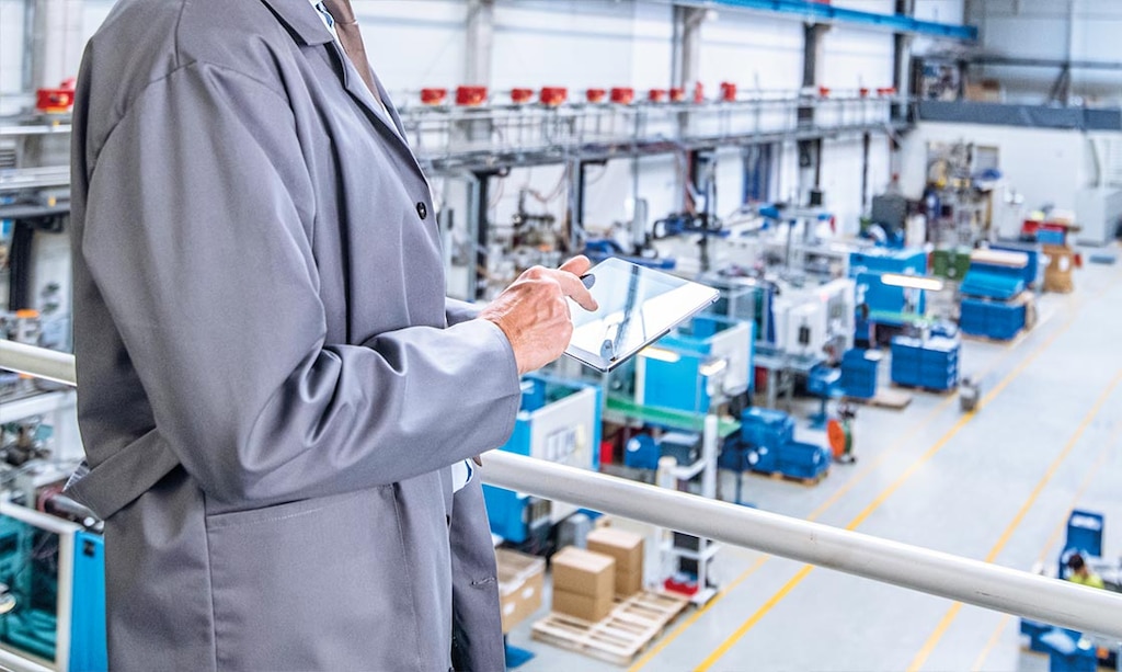 Additive manufacturing mitigates the carbon footprint associated with transport