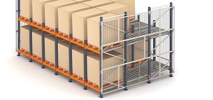 Wire mesh side protection enhances safety in pallet flow racking