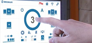 The shuttle indicator shows the identification number of the Pallet Shuttle car in operation