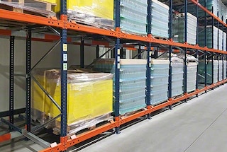 Push-back racks facilitate batch storage