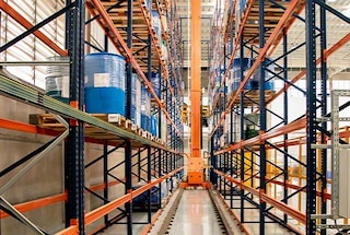 Trilateral stacker cranes automate existing warehouses