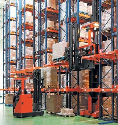 Warehouse for construction machinery and tools