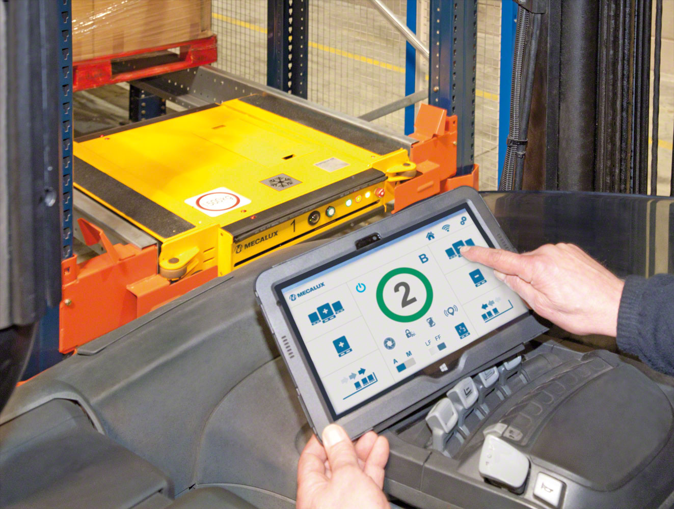 The Wi-Fi control tablet has a very intuitive user interface