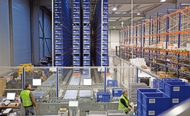 This automated warehouse is made up of two aisles with single-depth racking placed on both sides