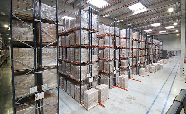 The SAGA warehouse can accommodate more than 42,000 pallets