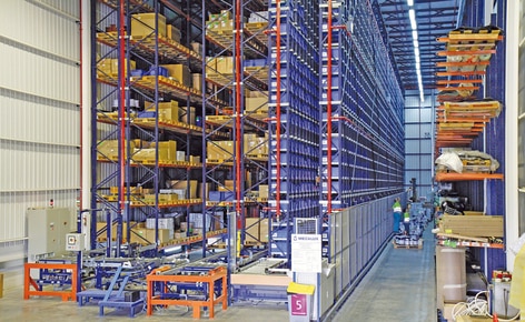 Mecalux develops a warehouse type that suits all Renfe maintenance centres Mecalux develops a warehouse type that suits all Renfe maintenance centres