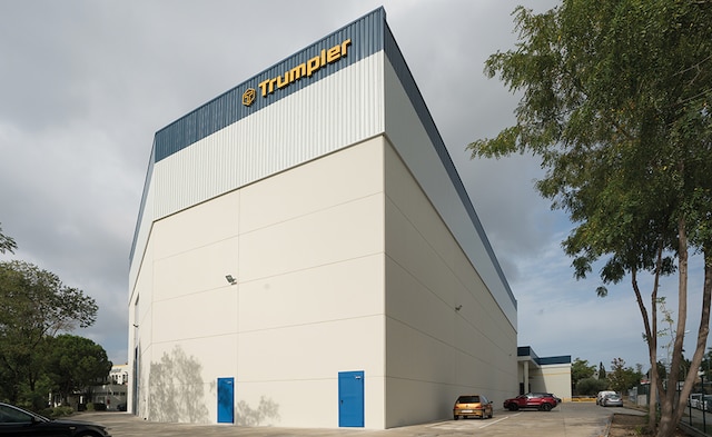 This facility, located in Barcelona, has a 2,512 pallet capacity